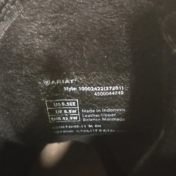 Men's Ariat Black Leather Cowboy Boots - Picture 5 of 13